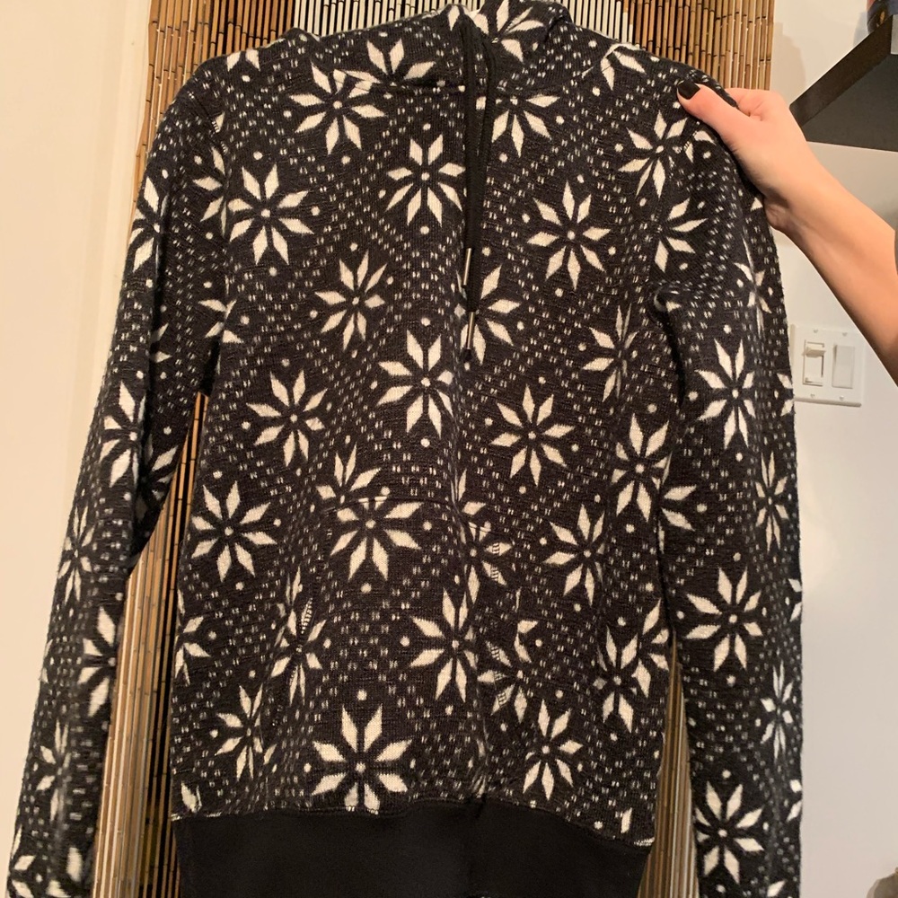 Funky Print Roots Hoodie - Picture 2 of 3